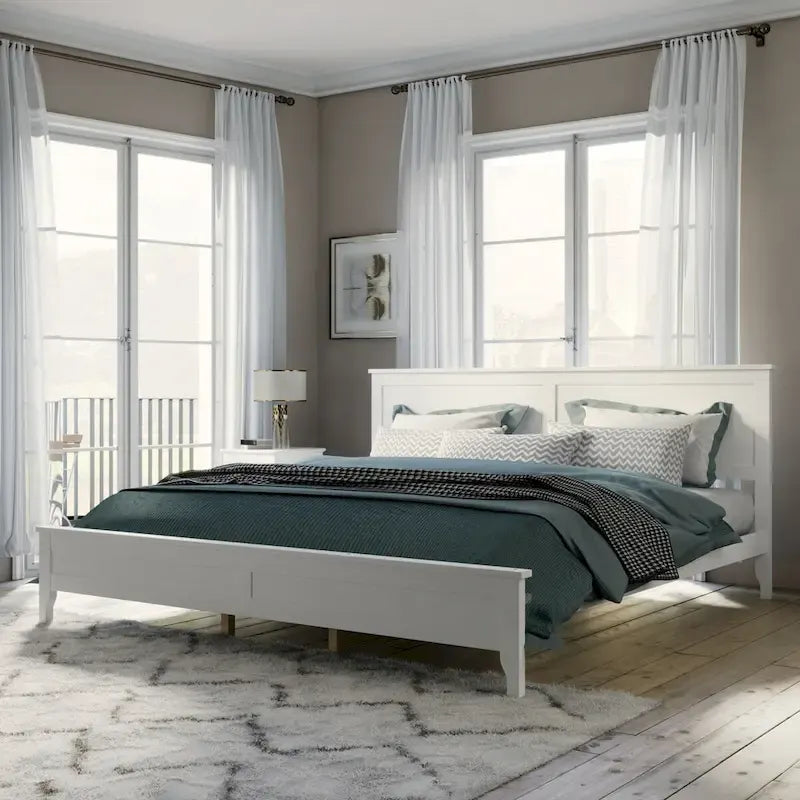 Modern Solid Wood King Platform Bed, Elegant and Durable
